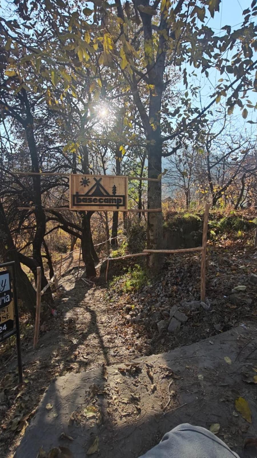 Basecamp Manali旅舍 外观 照片